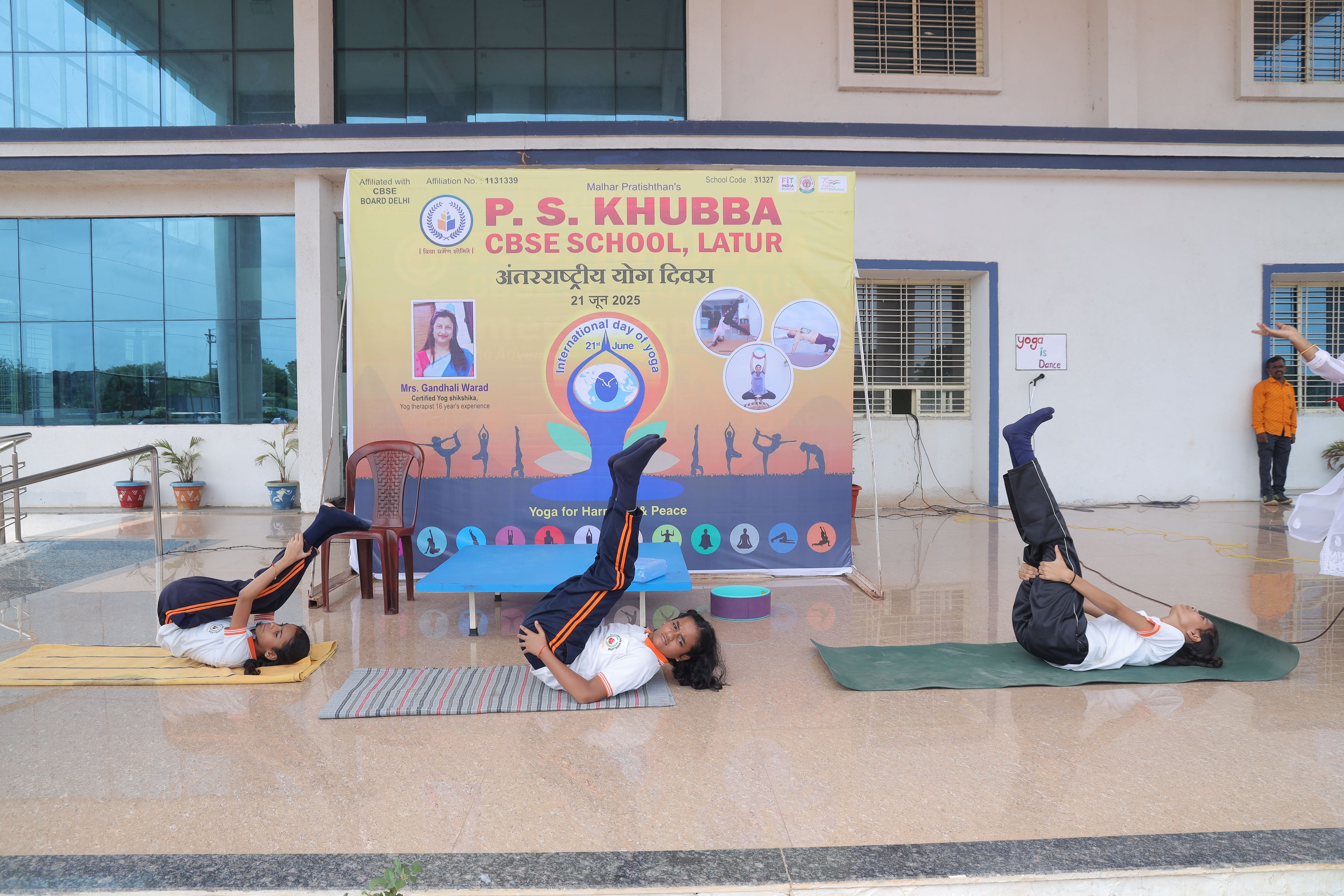 nationalyogaday (48).JPG